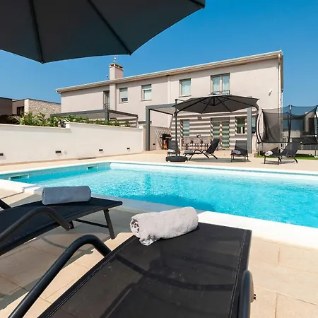 Dream Place Villa *